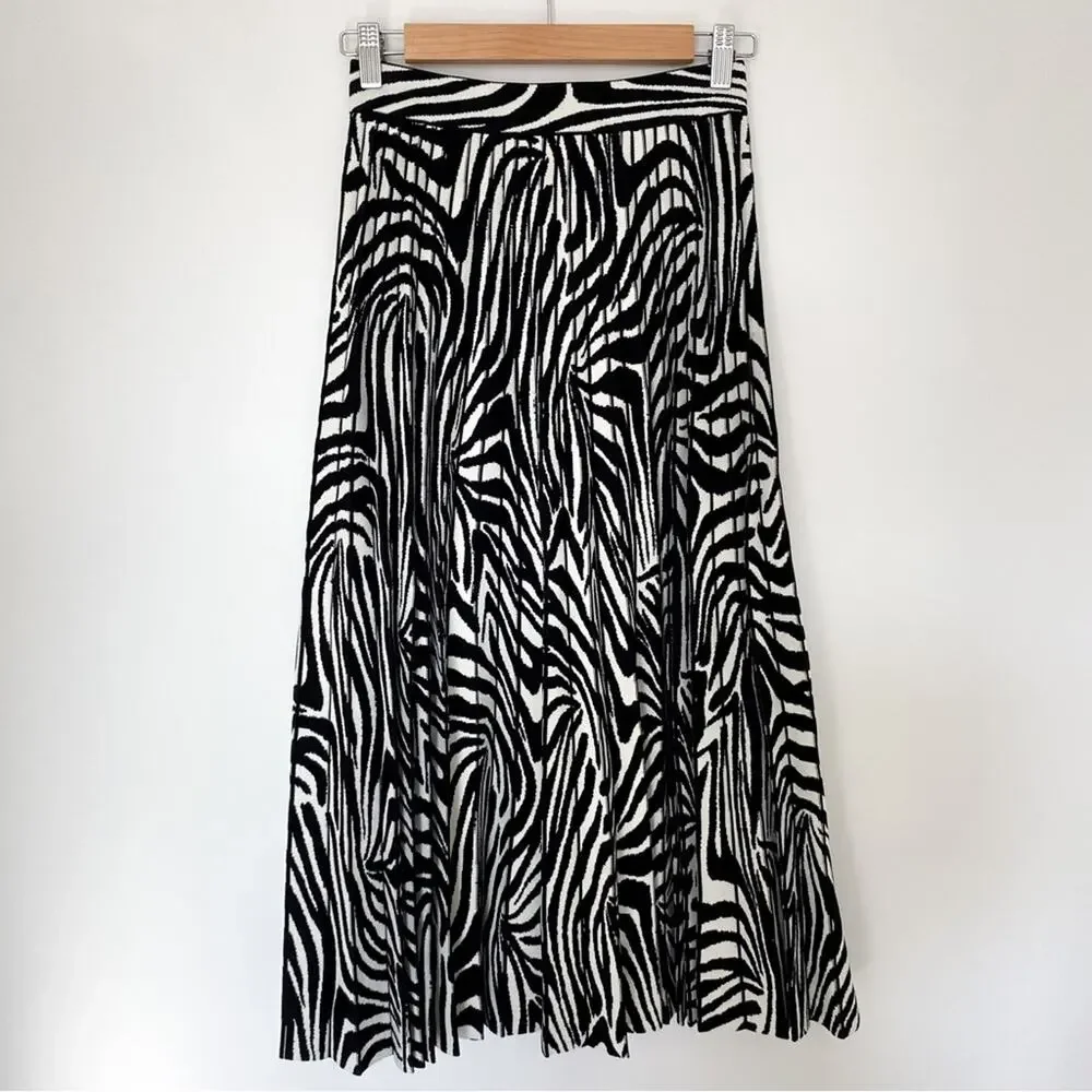 NWT Ted‎ Baker Viviynn Zebra Pleated Midi Skirt